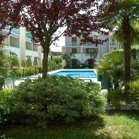 Fuer 5 Personen Ca 35 Qm In Bibione, Adriakueste Italien Und Umgebung - B63269 *